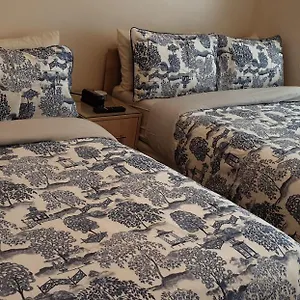 https://london-luxury-3-bedroom-flat-1min-walk-from-underground.cambridgehotelsuk.com