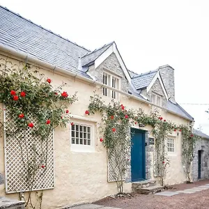 The Cheese House, Manor Apartment